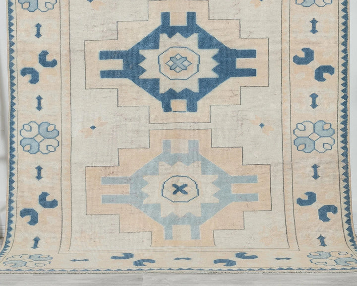 Multicolor Turkish Oushak Rug 5' 7" x 7' 10" Hand-Knotted detail