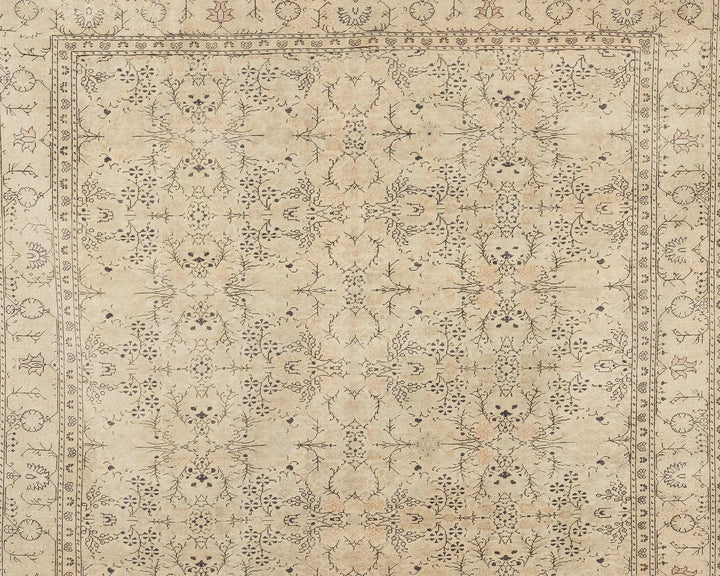 Beige Turkish Oushak Rug 7'7" x 11'5" Hand-Knotted | No. VR82403