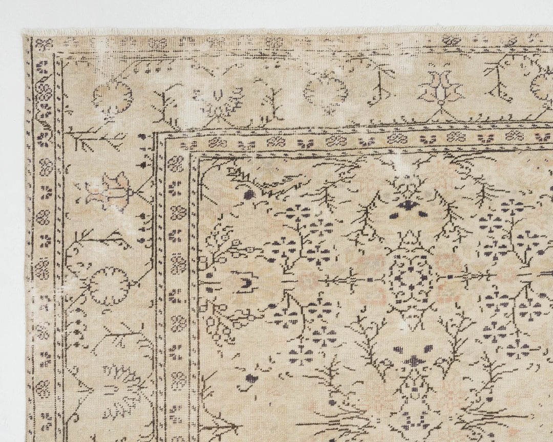Beige Turkish Oushak Rug 7'7" x 11'5" Hand-Knotted | No. VR82403