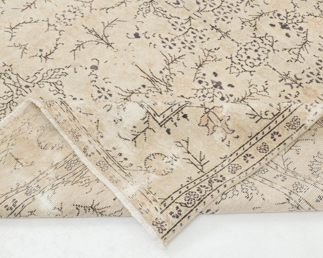 Beige Turkish Oushak Rug 7'7" x 11'5" Hand-Knotted | No. VR82403