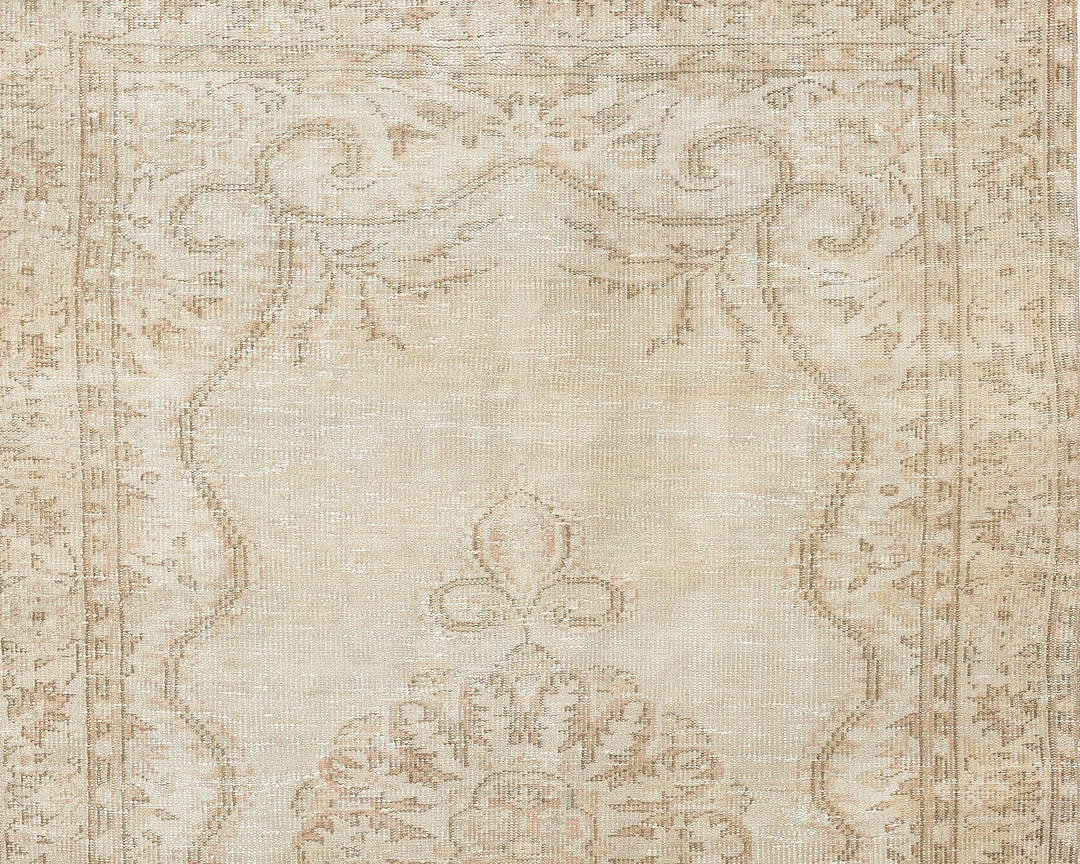 Pink Turkish Oushak Rug 4'10" x 8'1" Hand-Knotted | No. VR82673