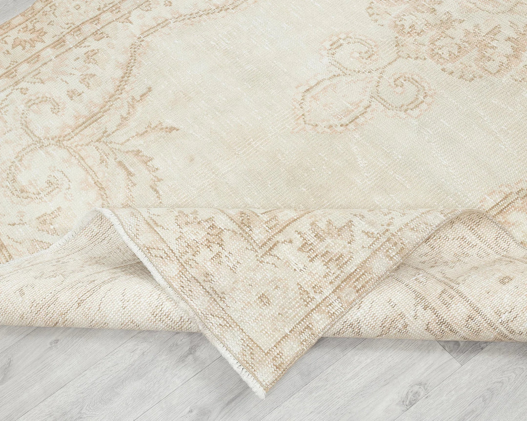 Pink Turkish Oushak Rug 4'10" x 8'1" Hand-Knotted | No. VR82673