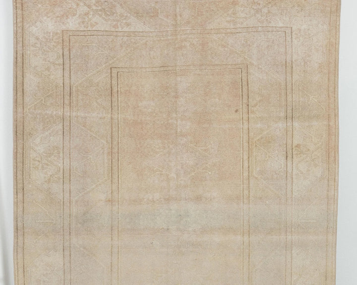 Beige Turkish Oushak Rug 7' 9" x 5' Hand-Knotted | No. VR82764