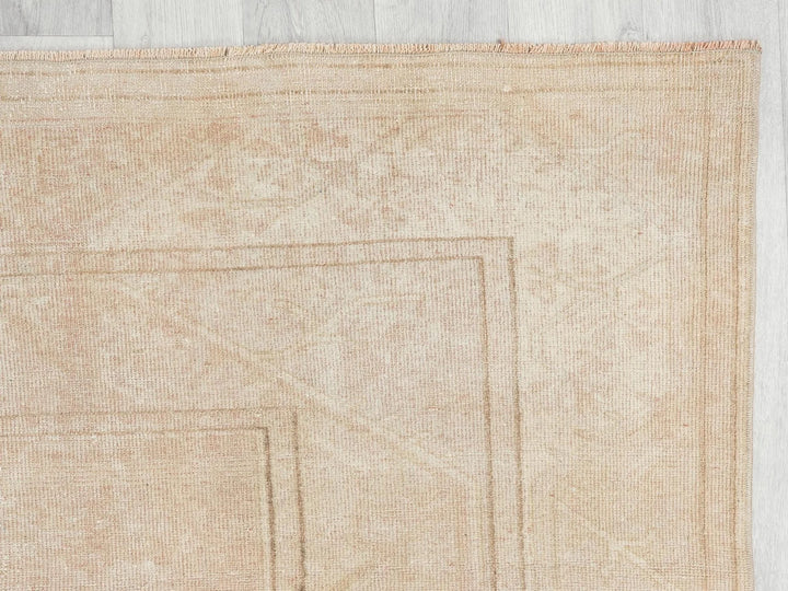 Beige Turkish Oushak Rug 7' 9" x 5' Hand-Knotted | No. VR82764