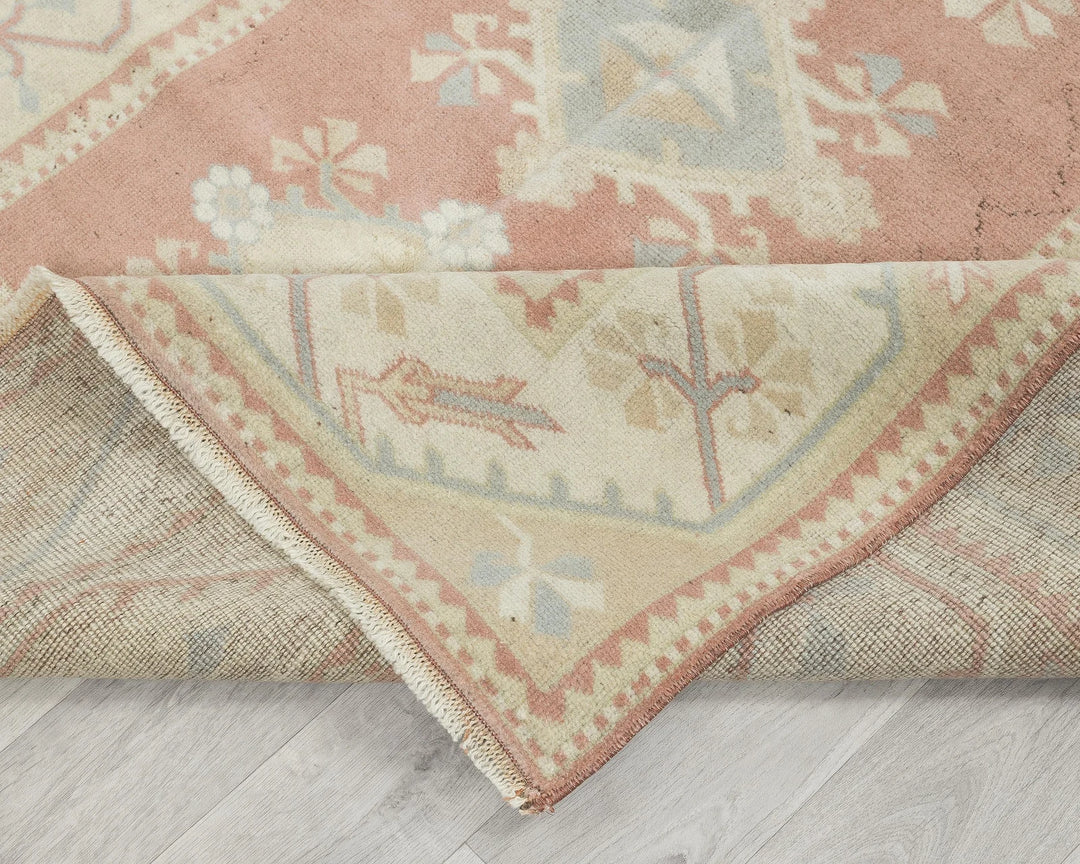 Multicolor Turkish Oushak Rug 5' 3" x 7' 7" Hand-Knotted | No. VR82788