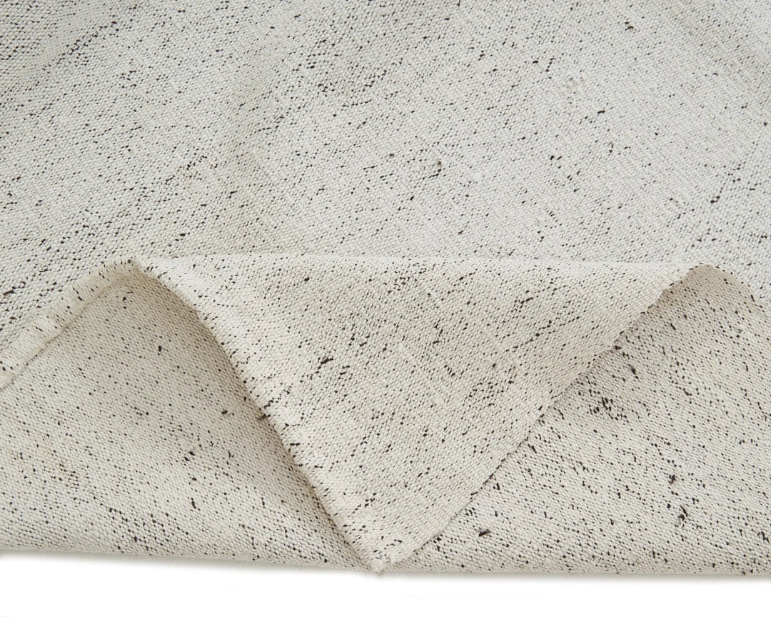 White Turkish Kilim Rug 6'11" x 10'10" Flat-Weave | No. VR82820