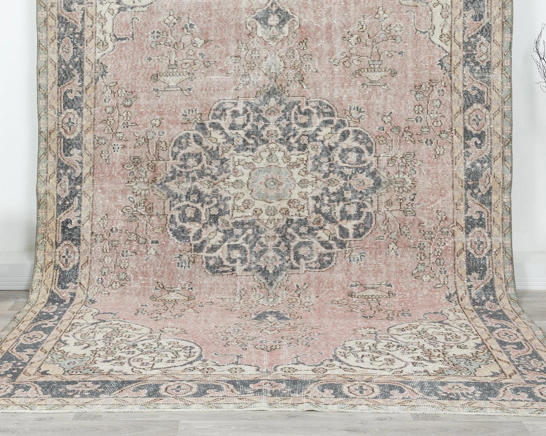 Pink Turkish Oushak Rug 6'10" x 10'2" Hand-Knotted | No. VR82842