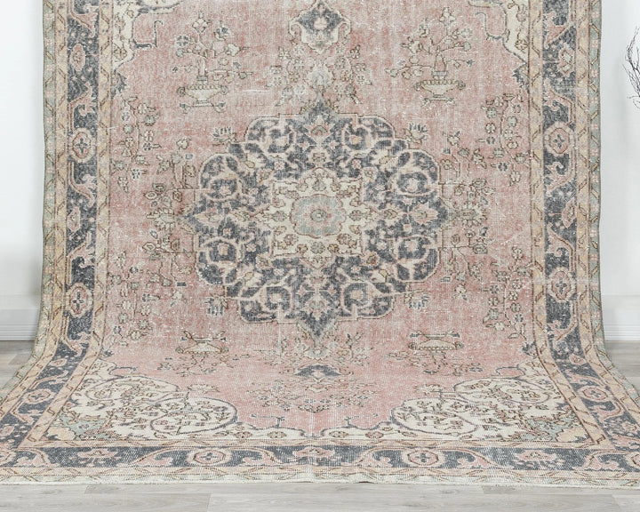Pink Turkish Oushak Rug 6'10" x 10'2" Hand-Knotted | No. VR82842