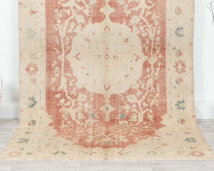 Pastel Oushak Rug 5' 3" x 9' 6" | No. VR82863