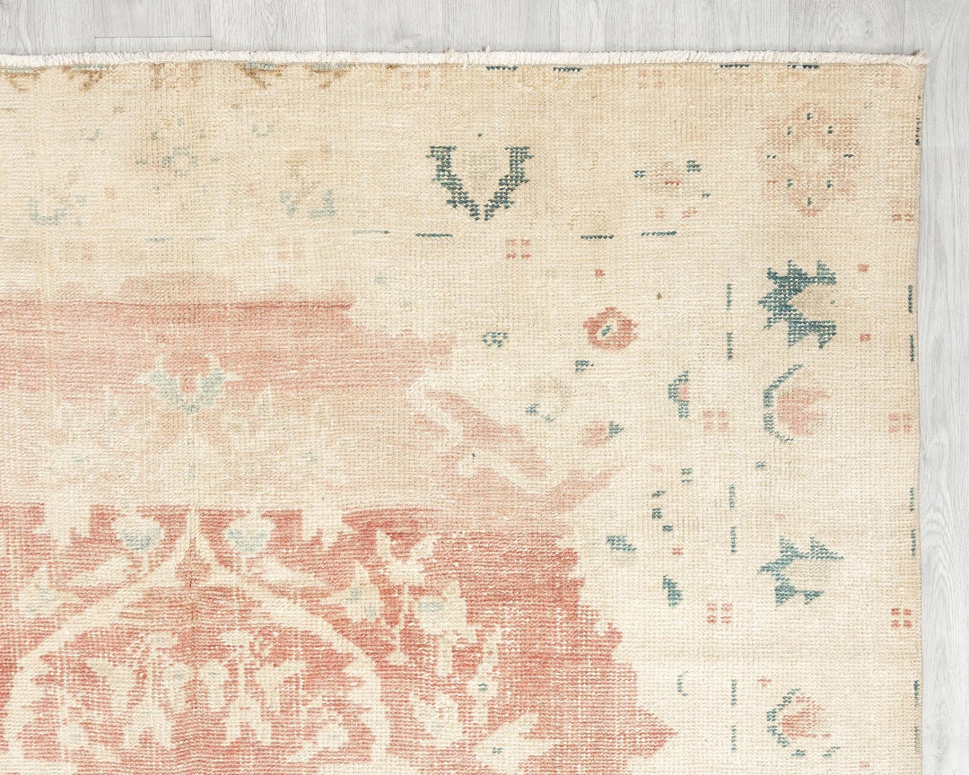 Pastel Oushak Rug 5' 3" x 9' 6" | No. VR82863