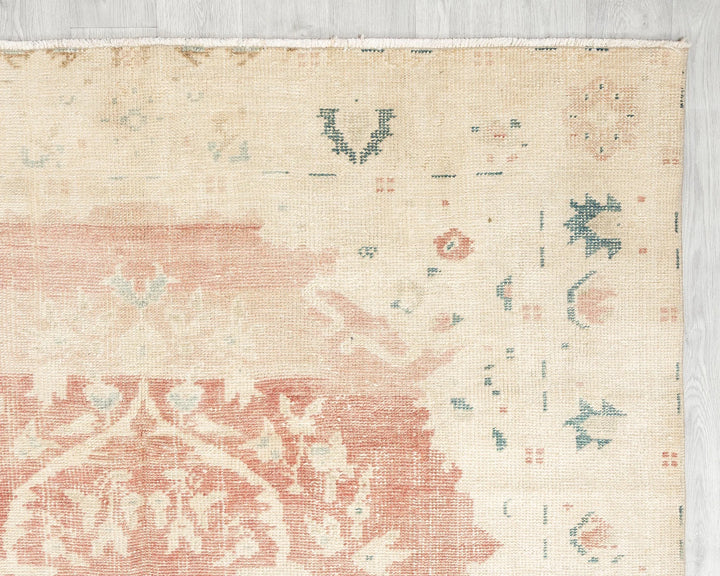 Pastel Oushak Rug 5' 3" x 9' 6" | No. VR82863