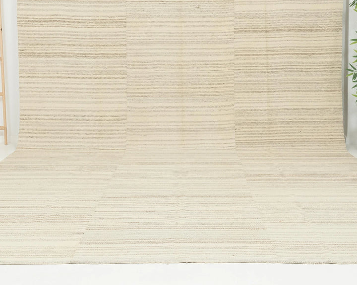 Beige Turkish Kilim Rug 9' 6" x 12' 10" Flat-Weave | No. VR82913