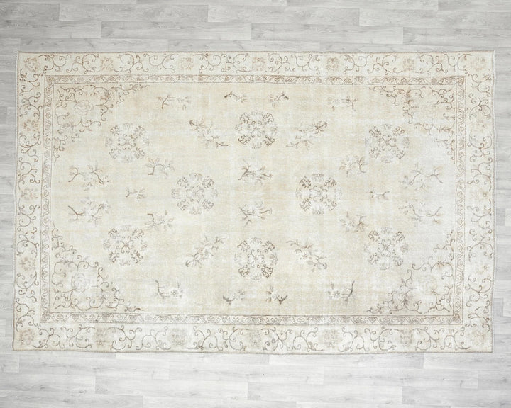 Beige Turkish Oushak Rug 6' 11" x 10' 4" Hand-Knotted | No. VR83299
