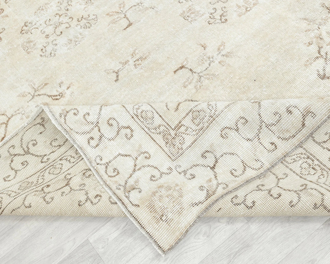 Beige Turkish Oushak Rug 6' 11" x 10' 4" Hand-Knotted | No. VR83299