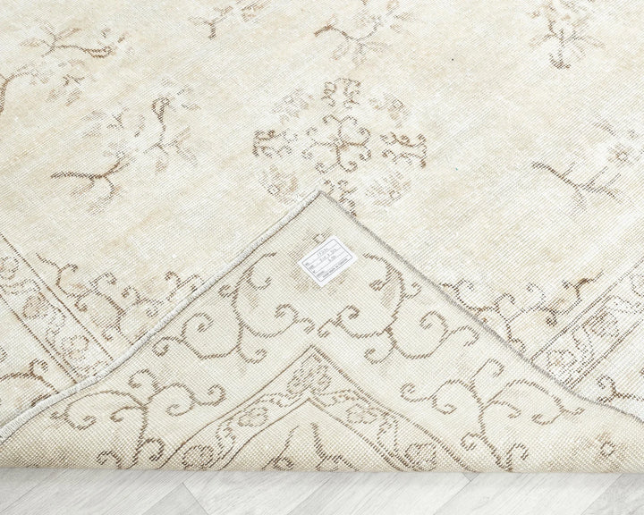 Beige Turkish Oushak Rug 6' 11" x 10' 4" Hand-Knotted | No. VR83299