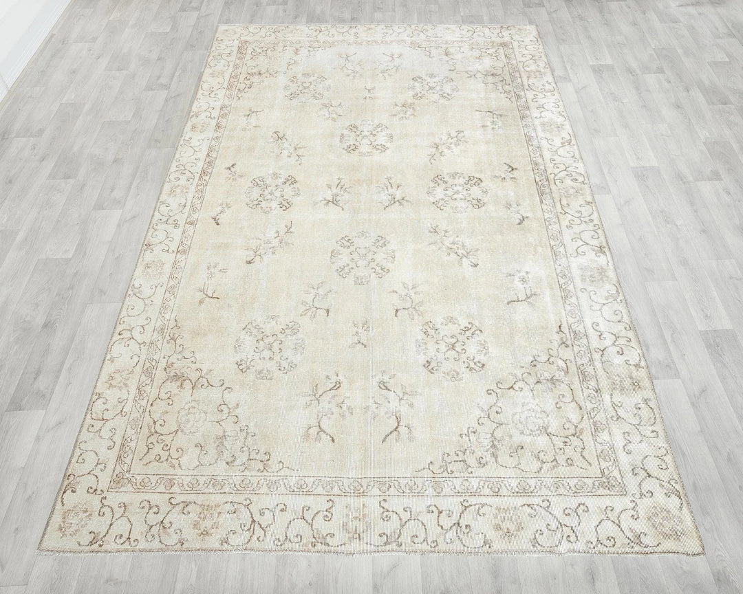 Beige Turkish Oushak Rug 6' 11" x 10' 4" Hand-Knotted | No. VR83299