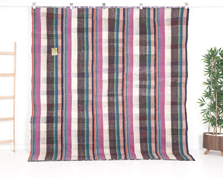 Multicolor Turkish Kilim Rug 6' 9" x 7' 3" Flat-Weave | No. VR83308