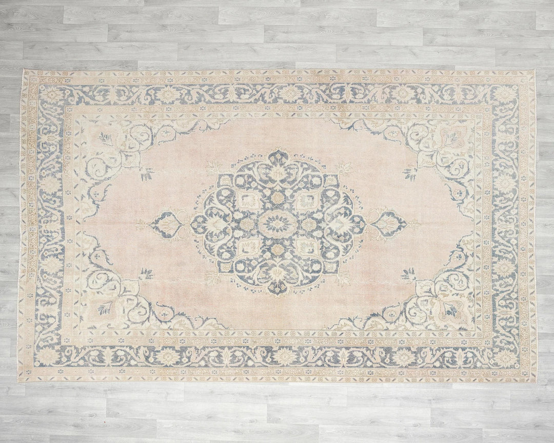 Neutral Oushak Rug 6' 8" x 10' 6" | No. VR83357
