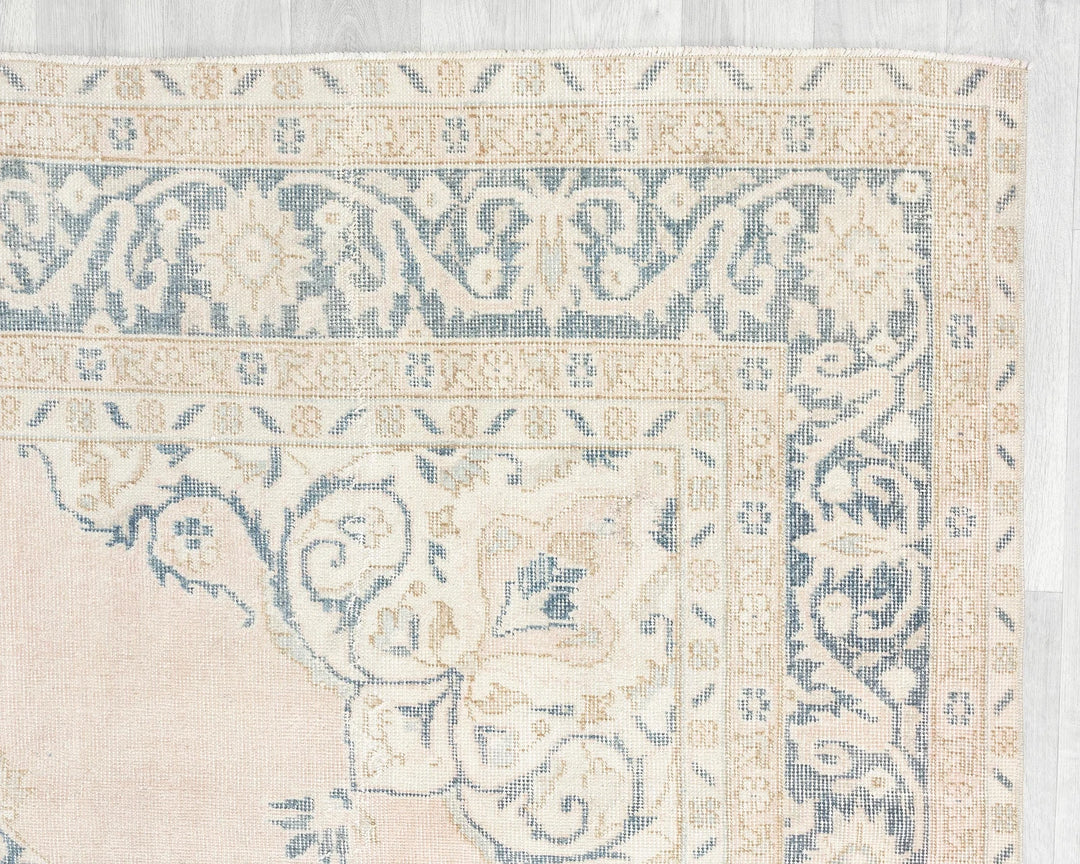 Neutral Oushak Rug 6' 8" x 10' 6" | No. VR83357