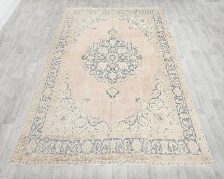 Neutral Oushak Rug 6' 8" x 10' 6" | No. VR83357