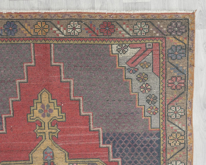 Rust Turkish Oushak Rug 4' 3" x 8' 10" Hand-Knotted pattern