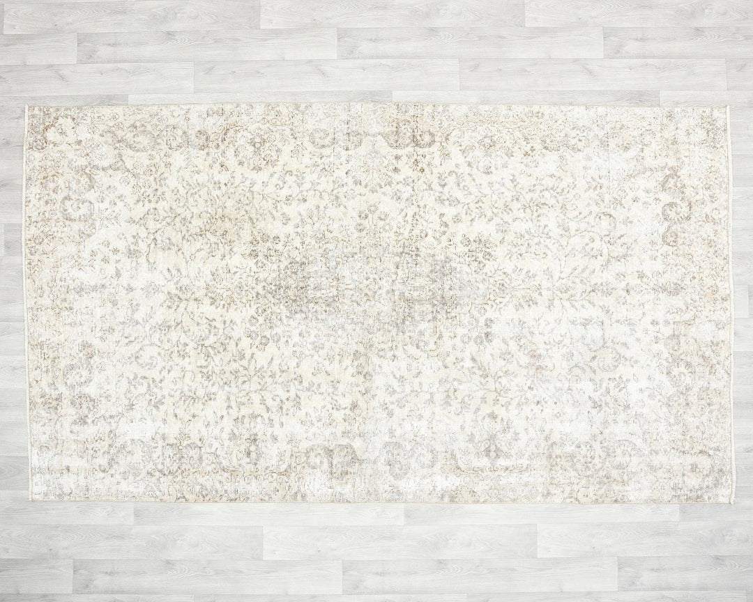 Beige Turkish Oushak Rug 4'11" x 8'7" Hand-Knotted | No. VR83572