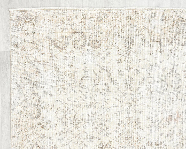 Beige Turkish Oushak Rug 4'11" x 8'7" Hand-Knotted | No. VR83572