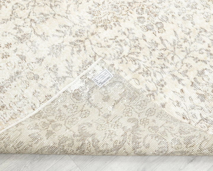 Beige Turkish Oushak Rug 4'11" x 8'7" Hand-Knotted | No. VR83572
