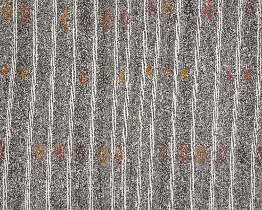 Gray Kilim Rug 6' 2" x 7' 3" | No. VR83889