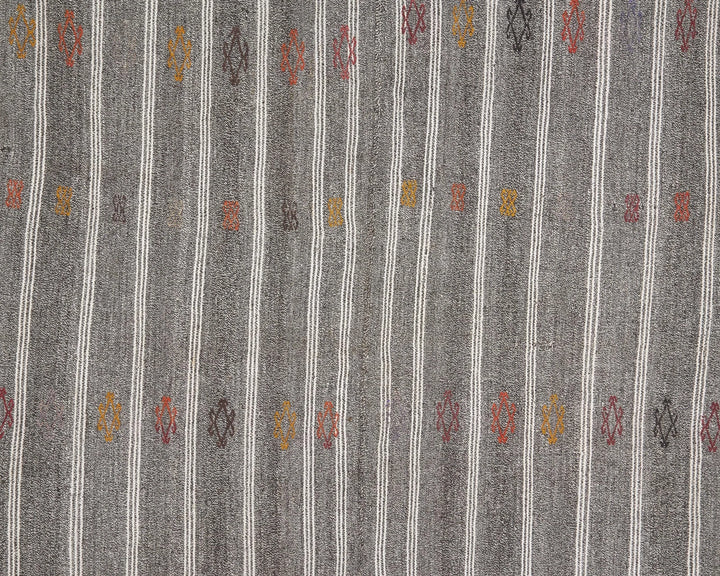Gray Kilim Rug 6' 2" x 7' 3" | No. VR83889