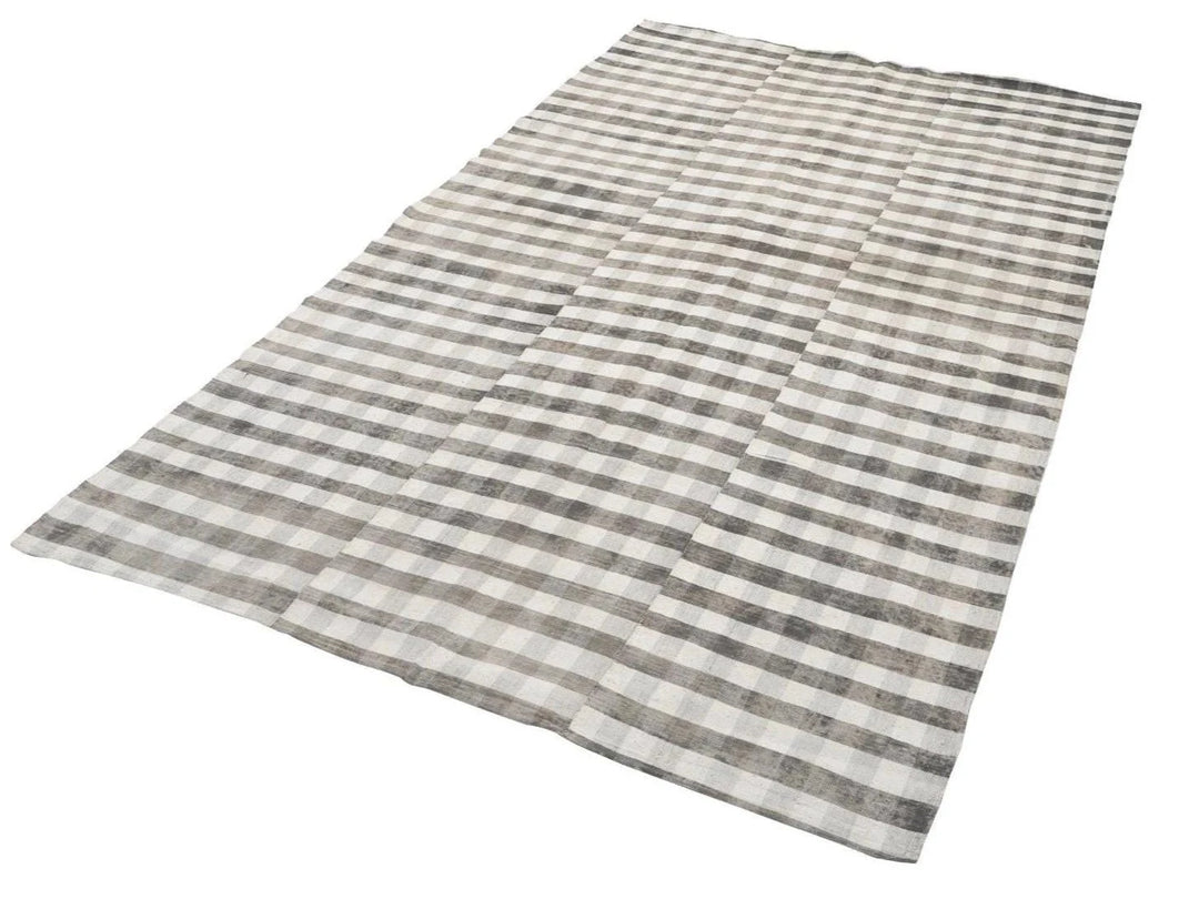 Multicolor Turkish Kilim Rug 5'6" x 9'7" Flat-Weave | No. VR83986