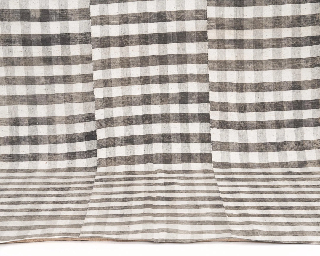 Kilim Rug 5' 6" x 9' 7" | No. VR83986