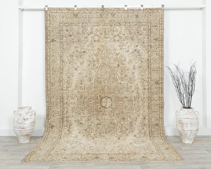 Beige Turkish Oushak Rug 6' 5" x 9' 8" Hand-Knotted | No. VR84013