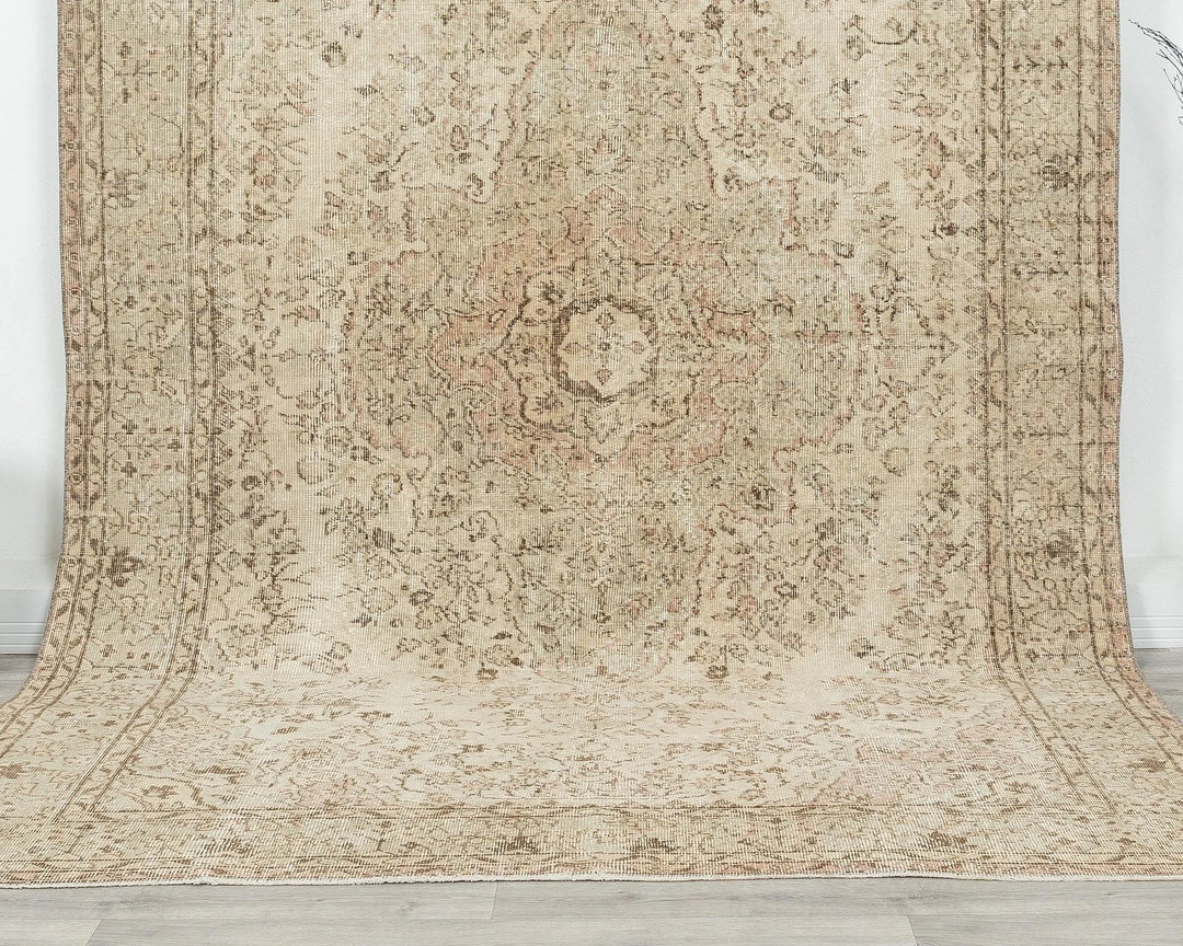 Beige Turkish Oushak Rug 6' 5" x 9' 8" Hand-Knotted | No. VR84013