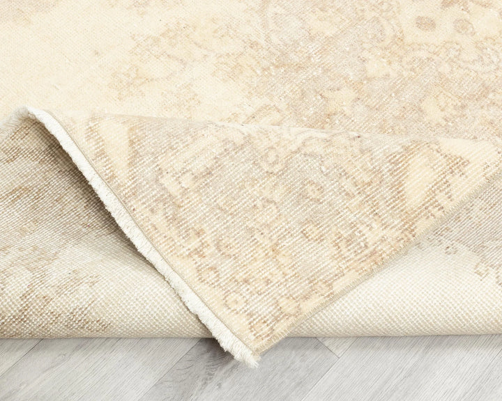 Beige Turkish Oushak Rug 6'9" x 3'10" Hand-Knotted | No. VR84030