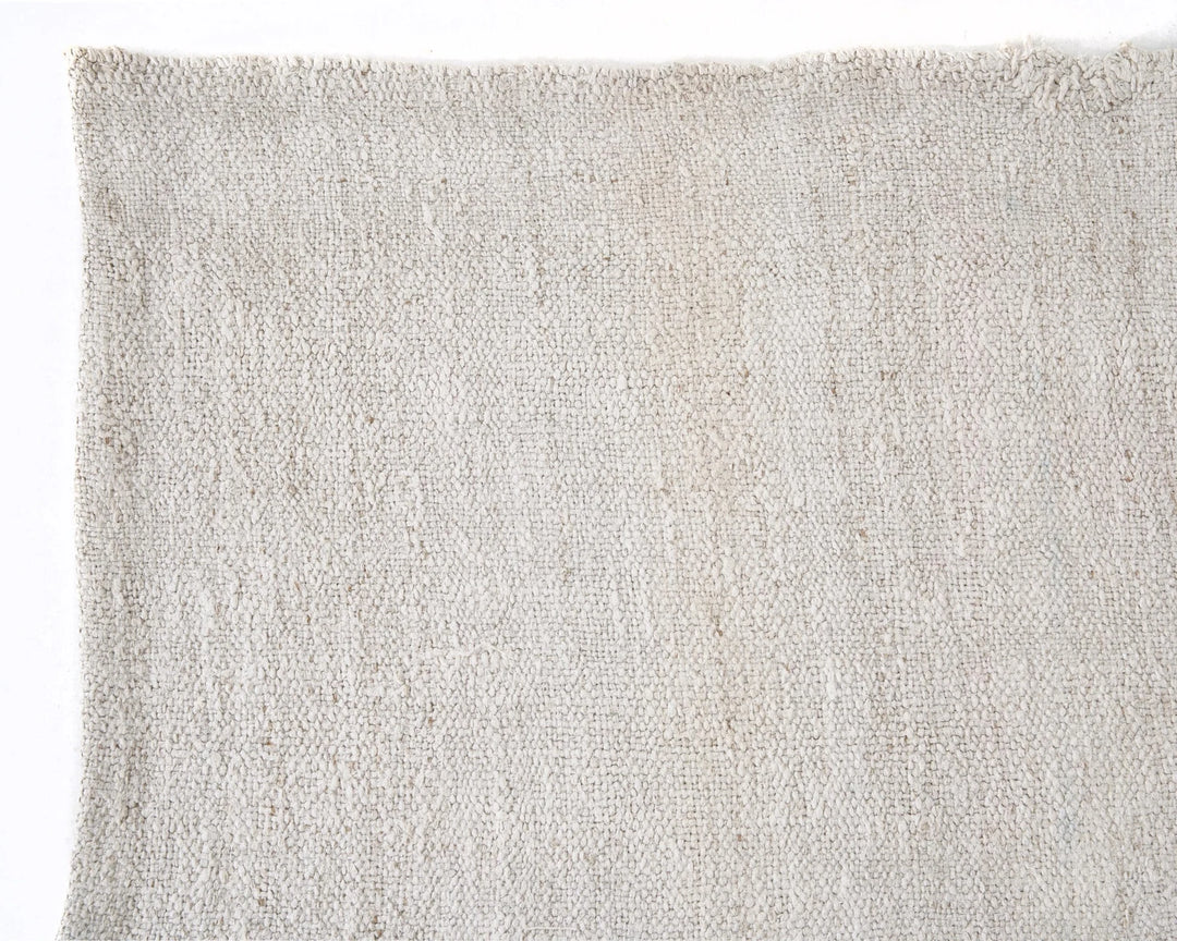 White Kilim Rug 6' 3" x 10' 2" | No. VR84044