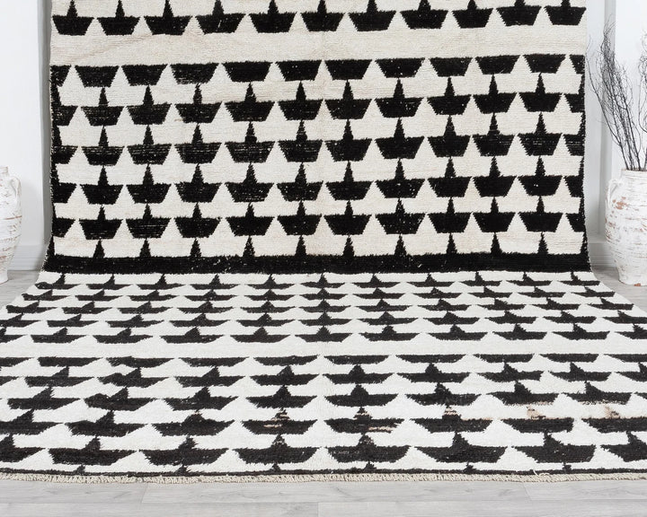 Black Vintage Turkish Rug 9' 4" x 12' 10" | No. VR84077