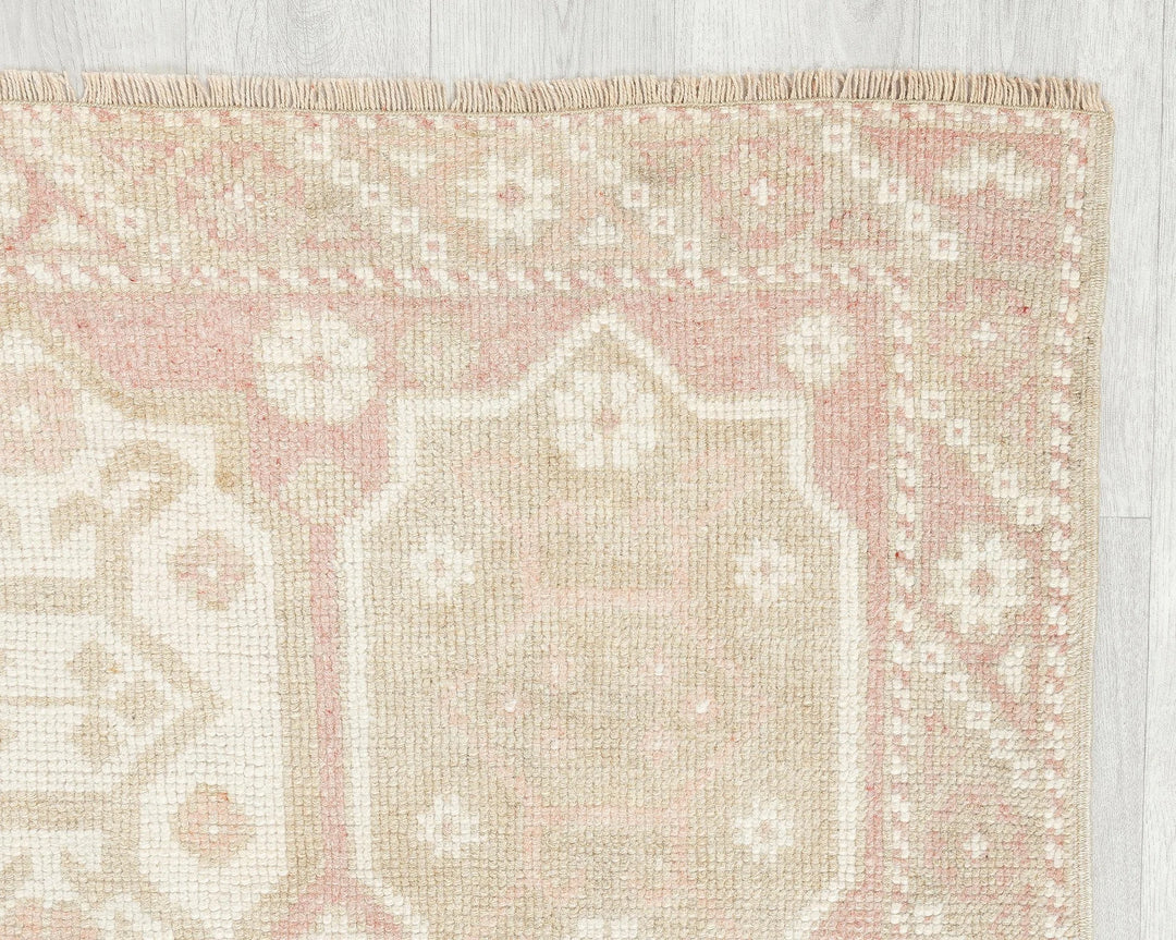 Multicolor Turkish Oushak Rug 2' 8" x 4' 8" Hand-Knotted | No. VR84116