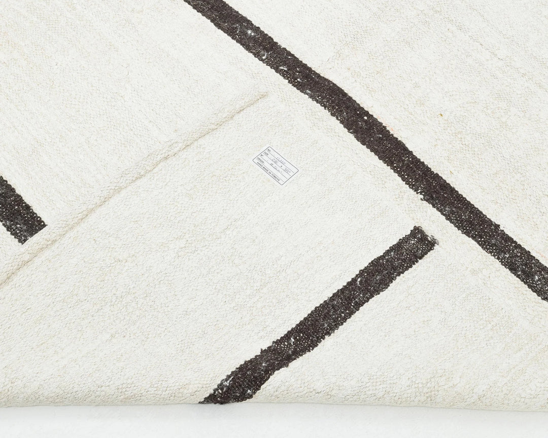 Black Kilim Rug 9' 9" x 12' 6" | No. VR84364