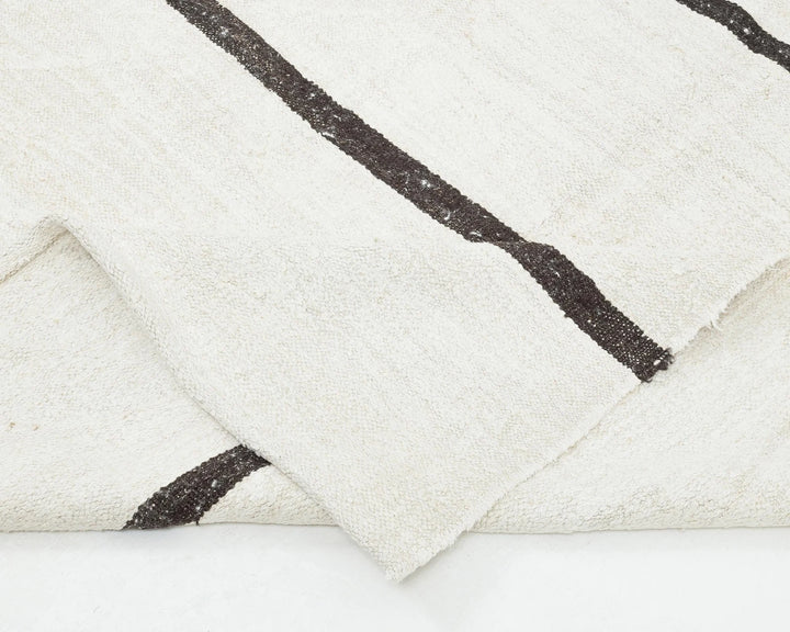 Black Kilim Rug 9' 9" x 12' 6" | No. VR84364