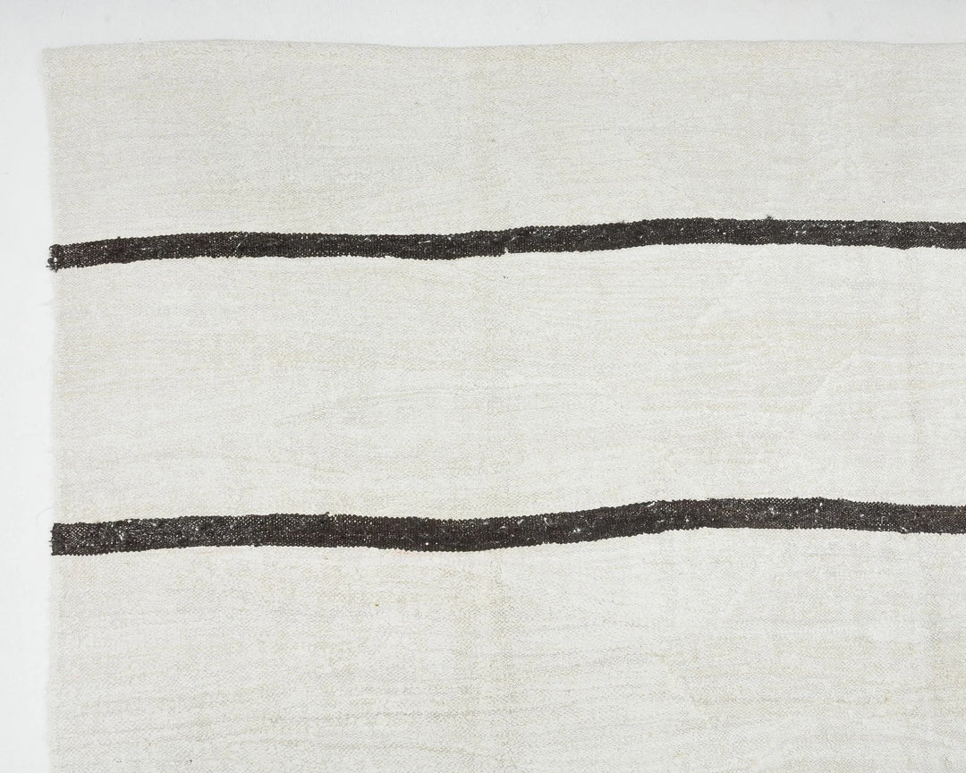 Black Kilim Rug 9' 9" x 12' 6" | No. VR84364