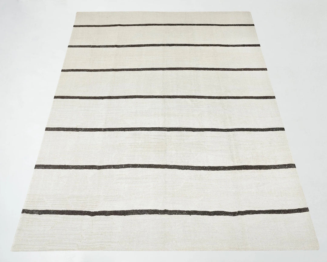 Black Kilim Rug 9' 9" x 12' 6" | No. VR84364