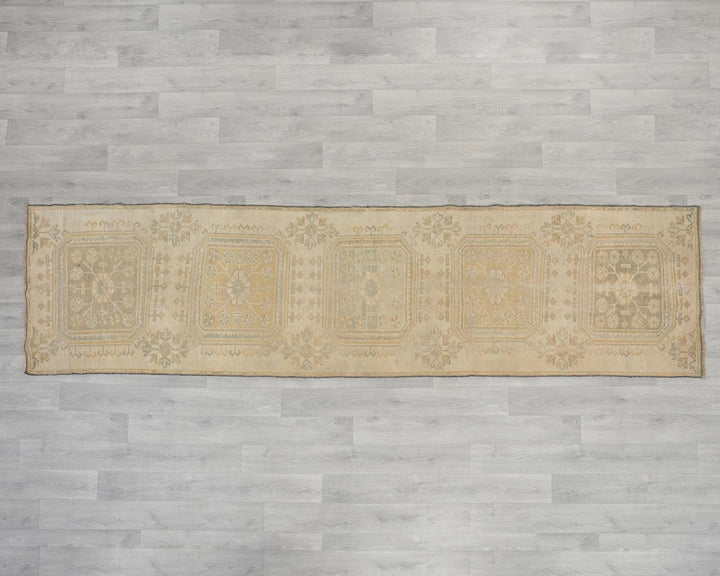 Beige Turkish Oushak Rug 2'7" x 9'10" Hand-Knotted view 9