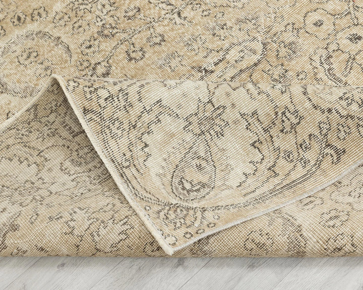 Multicolor Turkish Oushak Rug 6'5" x 9'8" Hand-Knotted | No. VR84821