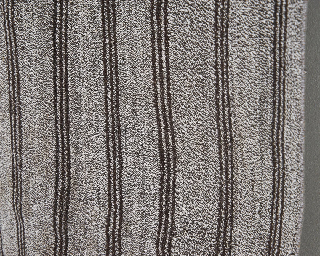 Gray Kilim Rug 7' 1" x 8' 7" | No. VR84987