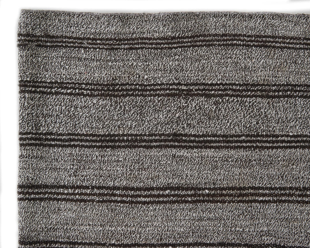 Gray Kilim Rug 7' 1" x 8' 7" | No. VR84987