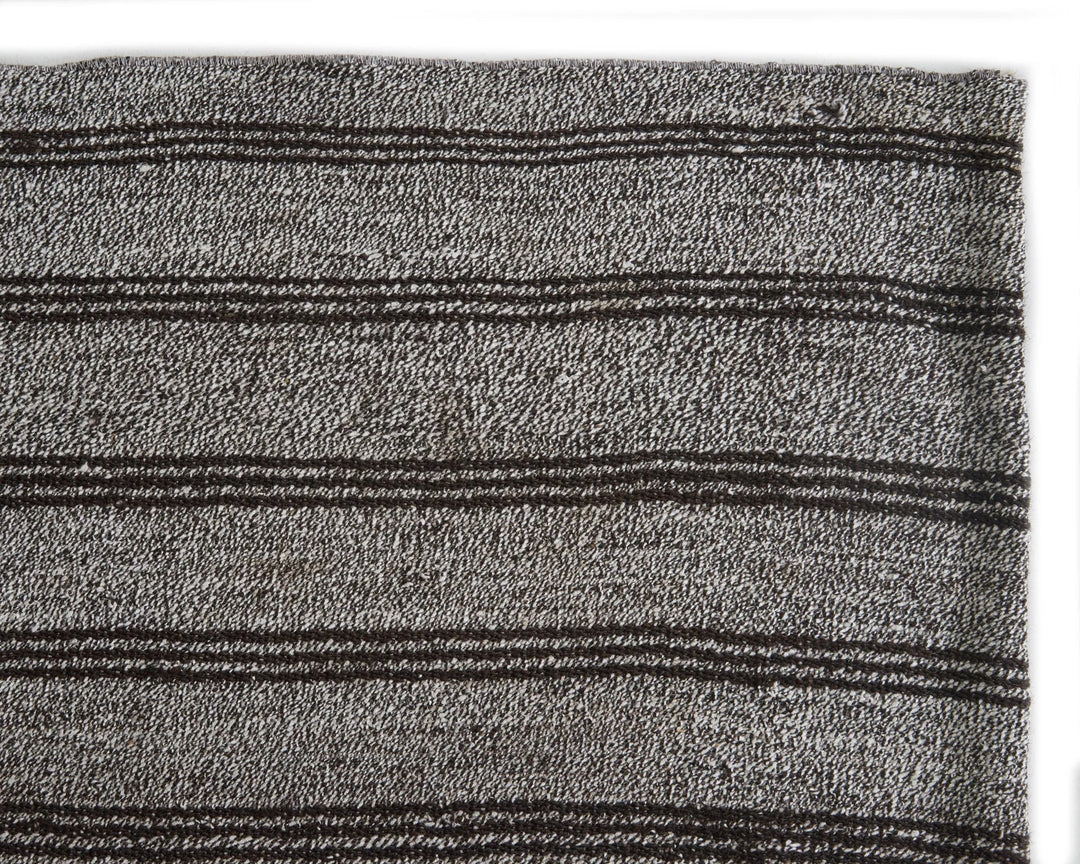 Gray Kilim Rug 7' 1" x 8' 7" | No. VR84987