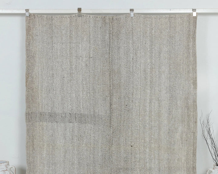 Gray Turkish Kilim Rug 6' x 10' Flat-Weave detail
