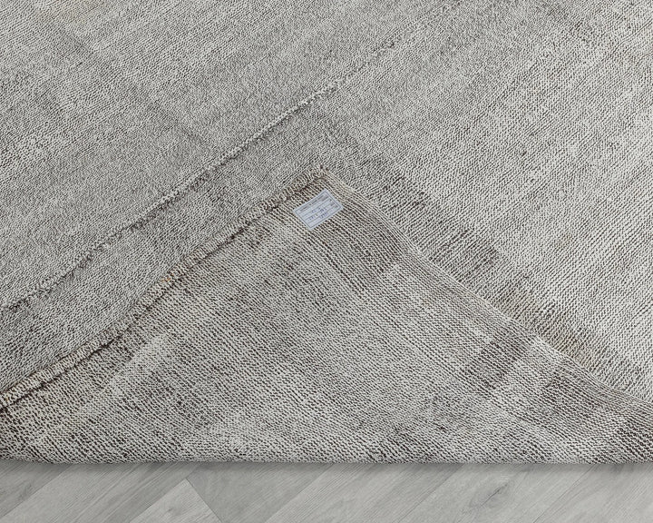 Gray Turkish Kilim Rug 6' x 10' Flat-Weave texture