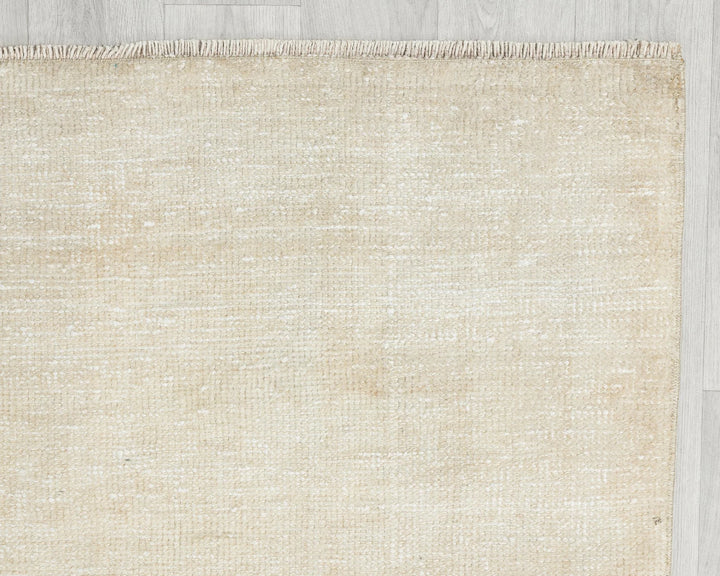 Beige Turkish Oushak Rug 3' 5" x 11' 1" Hand-Knotted | No. VR85151